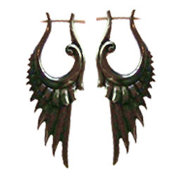 Dangle Exotic Horn Earring Handmade Natural Angel Wings Design ERUQ15