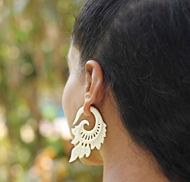 Steel fake ear piercing, silver colour, clear zircon star | Jewelry Eshop