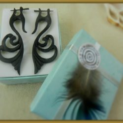 Handmade Horn Earring Zoie Design Tribal Organic Unique Jewelry ERUQ34
