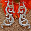 Tribal Carved Bone Earring Handmade Organic Chandra Spiral Design ERUQ73