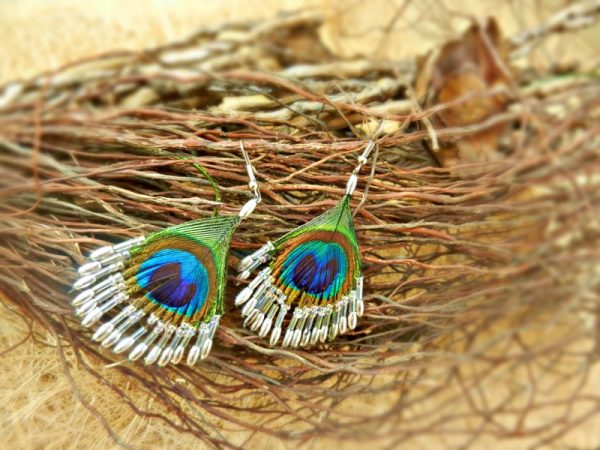 Raven / Crow artisan bronze feather earrings – Nora Catherine