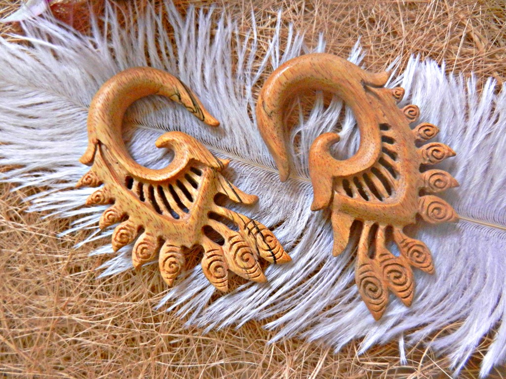 Wooden Exotic Ear Gauge Handmade Organic Natural Kali Design Expander - Image 7