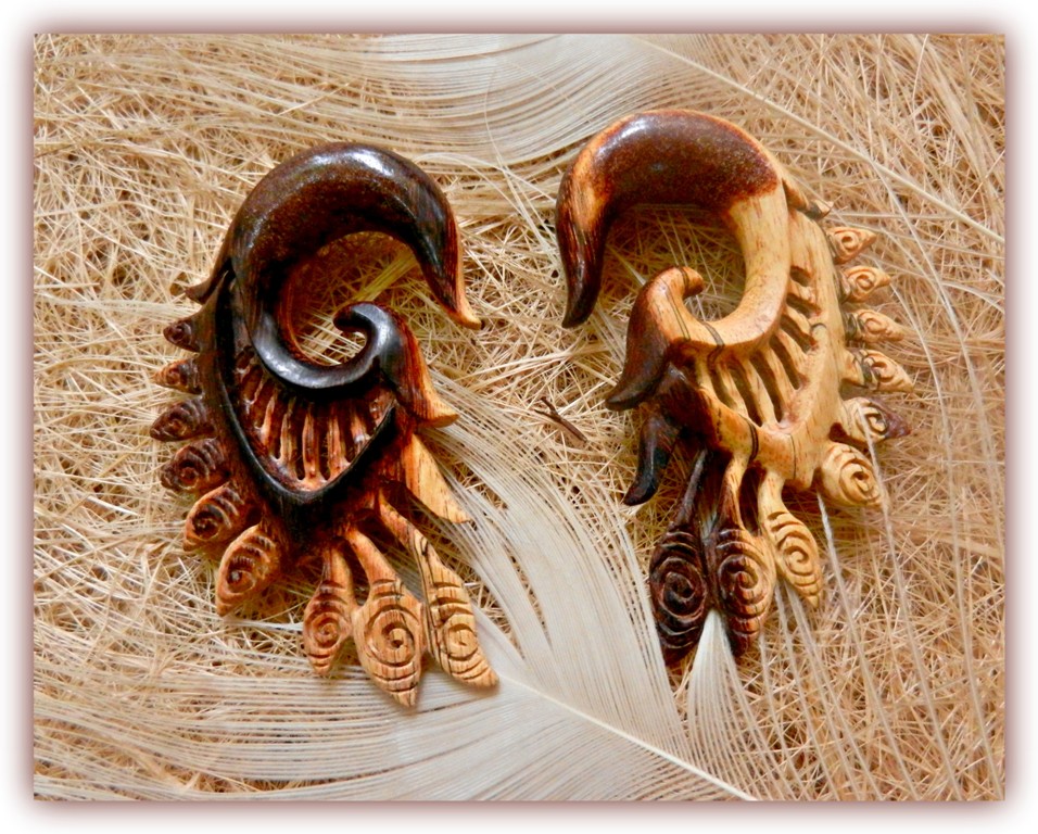 Wooden Exotic Ear Gauge Handmade Organic Natural Kali Design Expander - Image 9