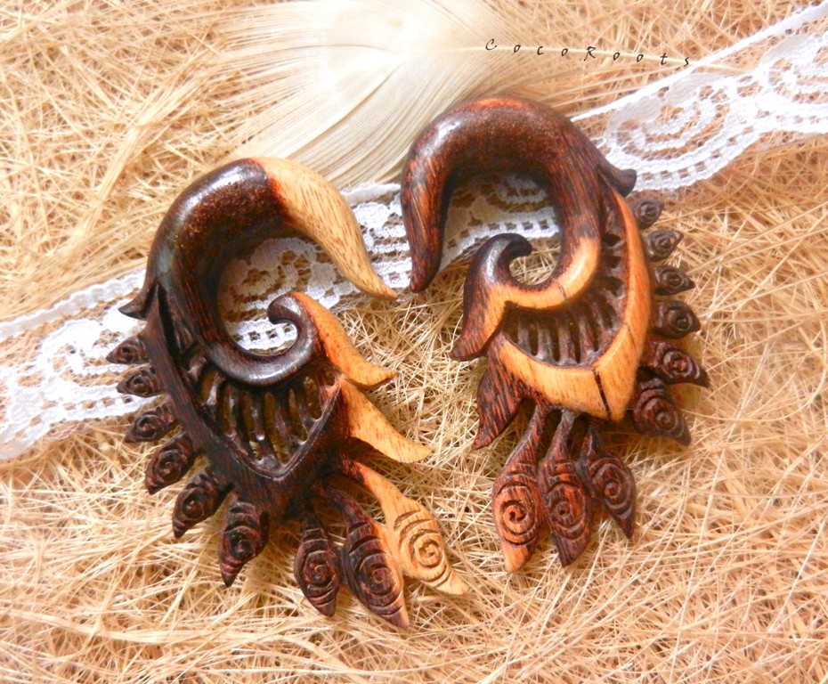 Wooden Exotic Ear Gauge Handmade Organic Natural Kali Design Expander - Image 3