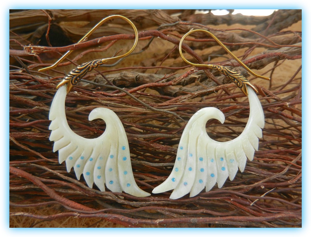 Angel Wings Bone Earring Carved Brass Hook ERBBS11