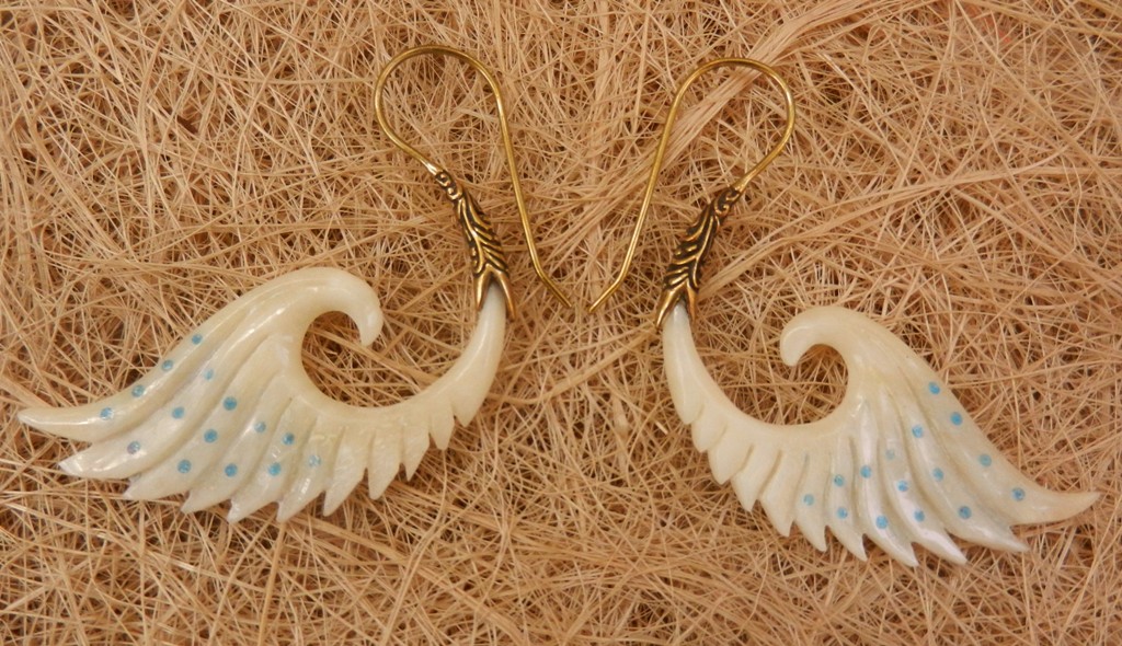 Angel Wings Bone Earring Carved Brass Hook ERBBS11