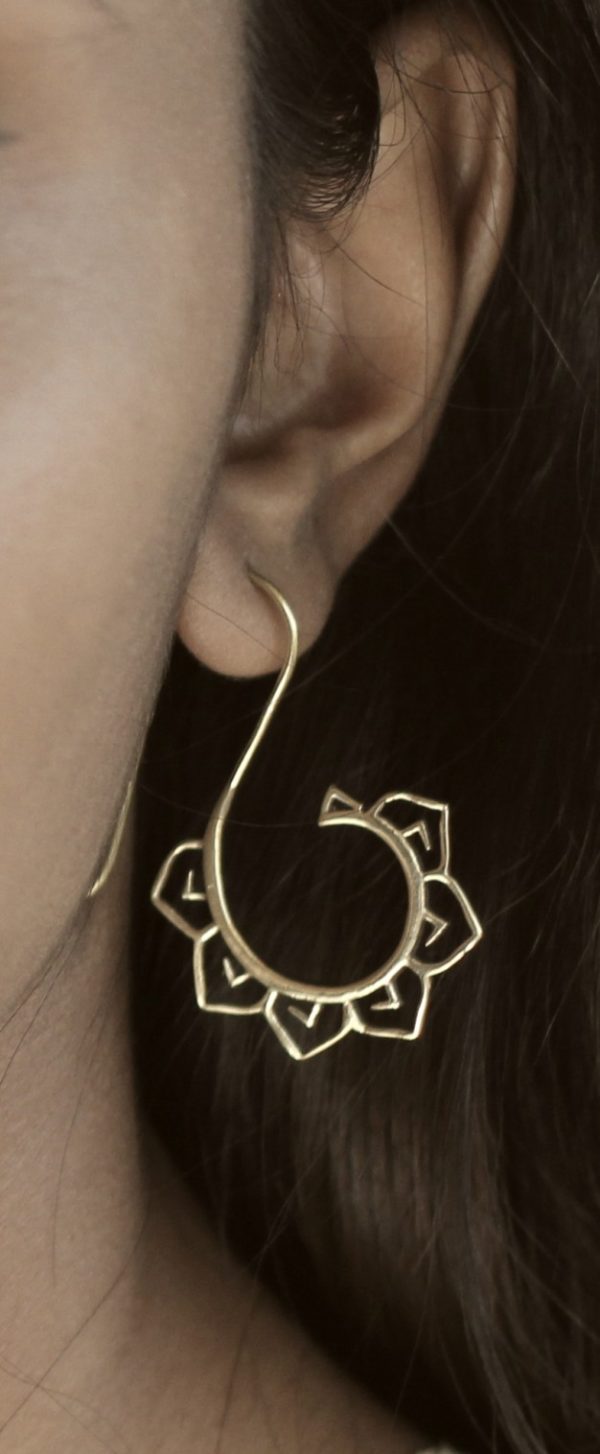 Brass Earring Lotus Dangle Drop Design Handmade Unique Fashion ERBS02