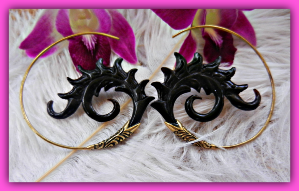 Spiral Carved Earrings Tribal Horn Hoops Aztec Sun ERHBS35