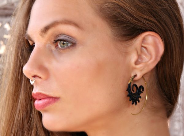 Spiral Carved Earrings Tribal Horn Hoops Aztec Sun ERHBS35