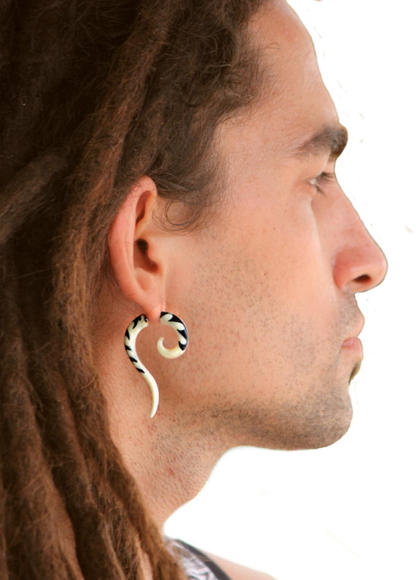 Ear Gauge Carved Split Hook Handmade Fake Horn Inlay Bone Earrings Silver Bar 