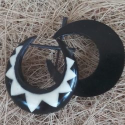 Unique Horn Half Moon Zig Zag Bone Inlay Handmade Earring ERTT05