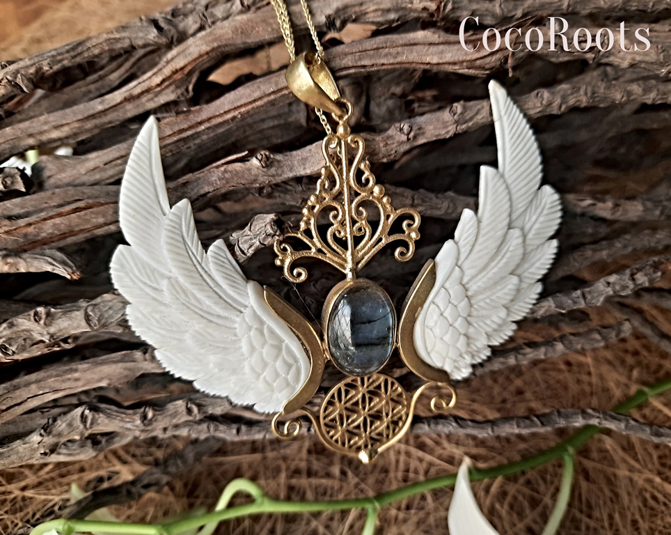 Clockwork angel sale necklace that ticks