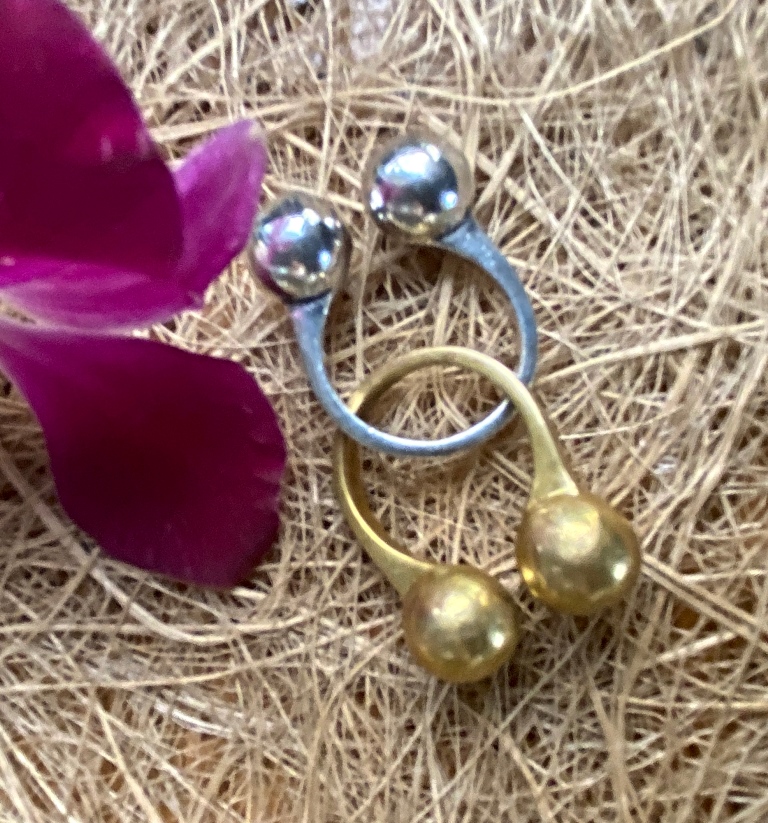 Unique Statement Rings Silver Metal Balls - Image 3